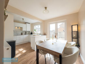 Kitchen/Diner- click for photo gallery